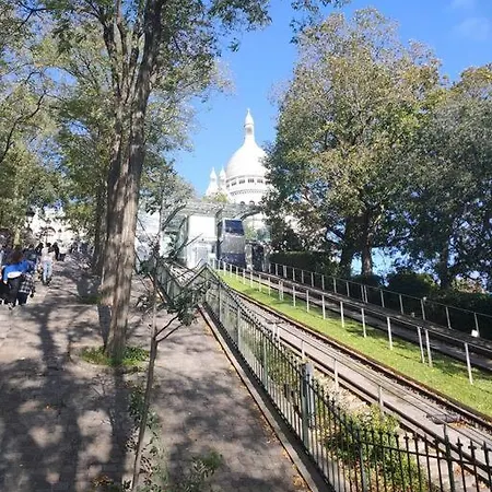 Trois Pieces Au Coeur De Montmartre Lägenhet *